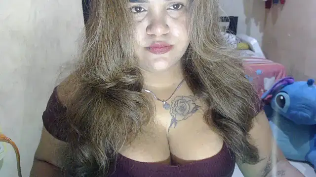 SEXY SENSUALSARA online show from July 2026 01:52:02 AM