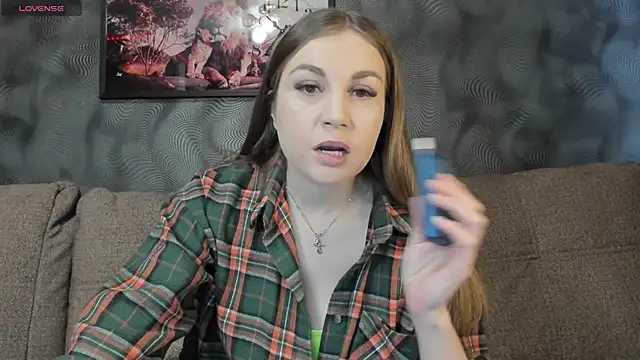 CassieMils online show from March 2025 07:41:01 AM