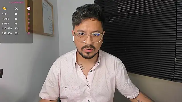 DaviidEvans  online show from December 2024 11:12:02 PM