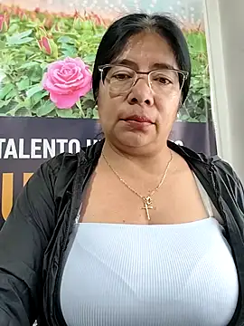 Snapshot of __valentina18 chatting on March 2026 01:06:01 PM valentina18 online show from March 2026 01:06:01 PM