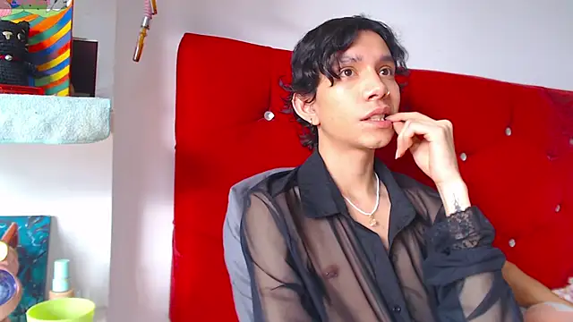 LAICK 01 online show from April 2026 08:20:02 PM