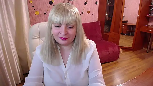 Snapshot of -MeowMeow chatting on February 2025 04:47:01 PM -MeowMeow online show from February 2025 04:47:01 PM