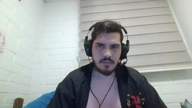 hung weeb online show from February 2026 02:38:01 AM