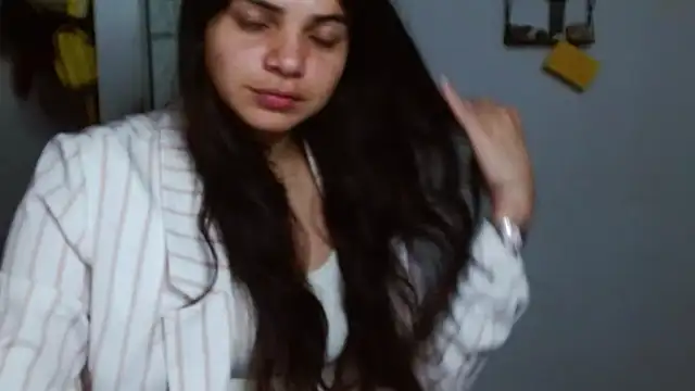 Nikkykora15 online show from February 2025 01:34:02 AM