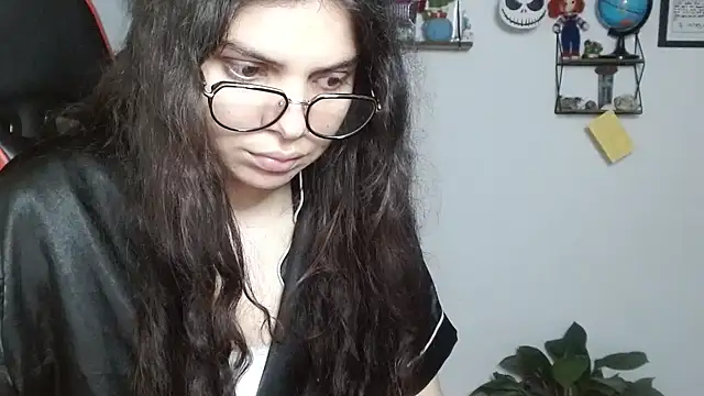 Nikkykora15 online show from February 2025 03:21:01 AM