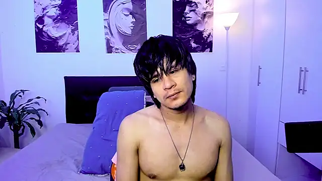 Snapshot of Eiden_allenx chatting on December 2025 04:13:01 PM Eiden allenx online show from December 2025 04:13:01 PM