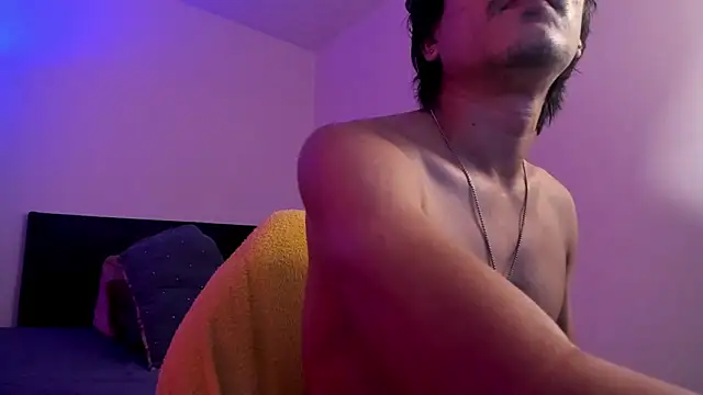 Snapshot of Eiden_allenx chatting on February 2026 02:45:01 PM Eiden allenx online show from February 2026 02:45:01 PM