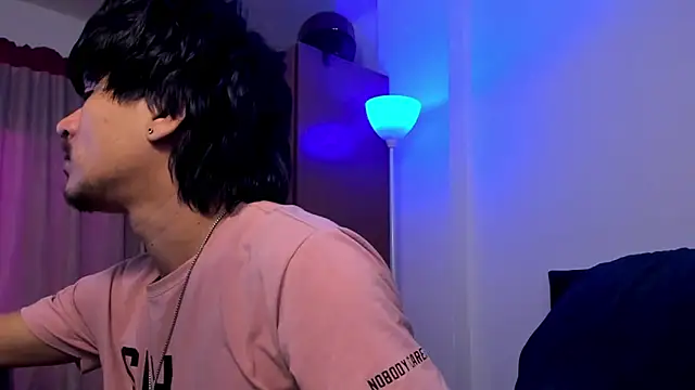 Snapshot of Eiden_allenx chatting on February 2026 11:50:02 AM Eiden allenx online show from February 2026 11:50:02 AM