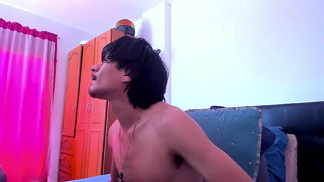 Snapshot of Eiden_allenx chatting on February 2026 06:41:01 PM Eiden allenx online show from February 2026 06:41:01 PM