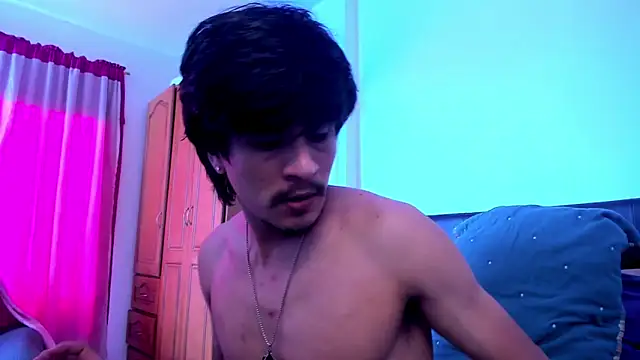 Snapshot of Eiden_allenx chatting on February 2026 07:23:01 PM Eiden allenx online show from February 2026 07:23:01 PM