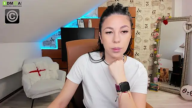 EmillyTaylor online show from February 2026 04:32:01 AM