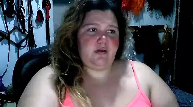Snapshot of squirt322bbw chatting on February 2025 02:57:02 AM squirt322bbw online show from February 2025 02:57:02 AM
