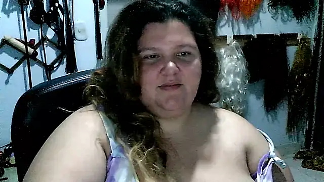 Snapshot of squirt322bbw chatting on March 2025 04:38:02 AM squirt322bbw online show from March 2025 04:38:02 AM