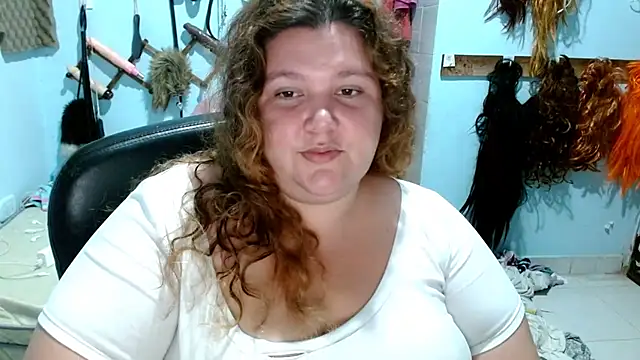 Snapshot of squirt322bbw chatting on October 2025 08:15:01 PM squirt322bbw online show from October 2025 08:15:01 PM
