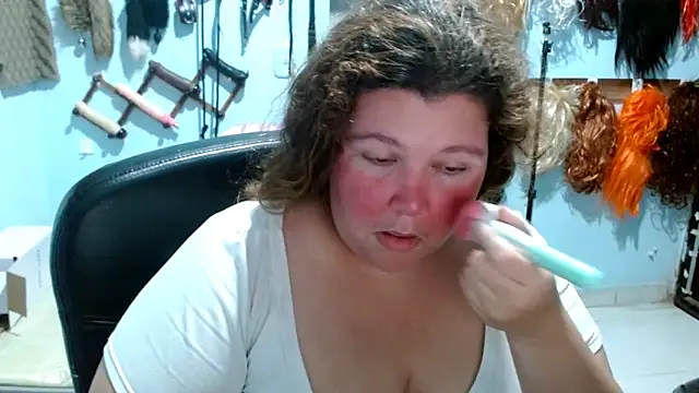 Snapshot of squirt322bbw chatting on October 2025 06:31:01 PM squirt322bbw online show from October 2025 06:31:01 PM