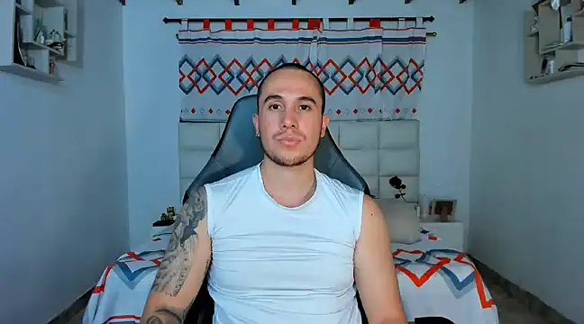 juan  jimenez online show from March 2025 11:32:01 PM