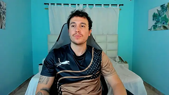Snapshot of juan__jimenez chatting on June 2026 10:48:01 PM juan jimenez online show from June 2026 10:48:01 PM