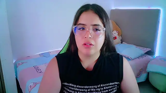  alicia z online show from January 2025 09:00:01 PM