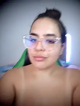  alicia z online show from February 2025 09:02:01 PM