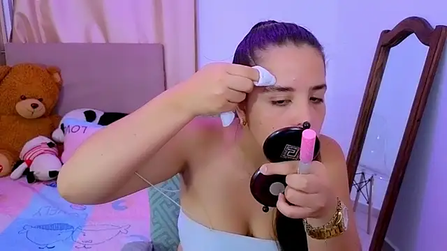  alicia z online show from February 2026 04:19:01 AM