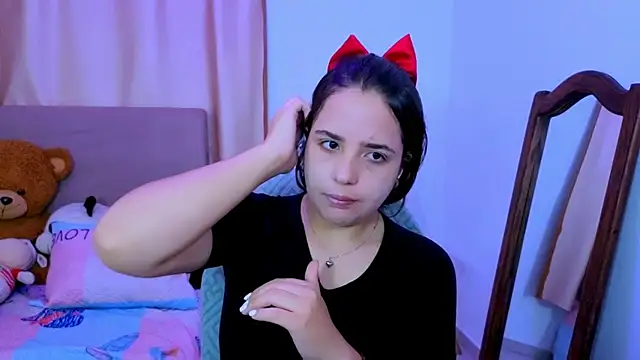  alicia z online show from February 2026 08:04:01 AM