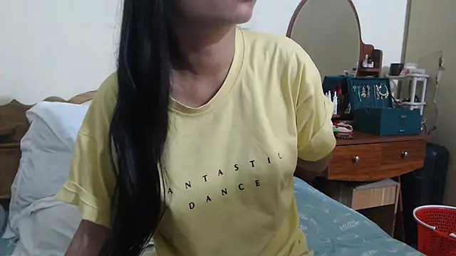 Beauty Asian Tina online show from October 2025 08:29:01 PM
