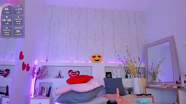 Snapshot of RachelMorgan01 chatting on February 2025 04:14:01 PM RachelMorgan01 online show from February 2025 04:14:01 PM