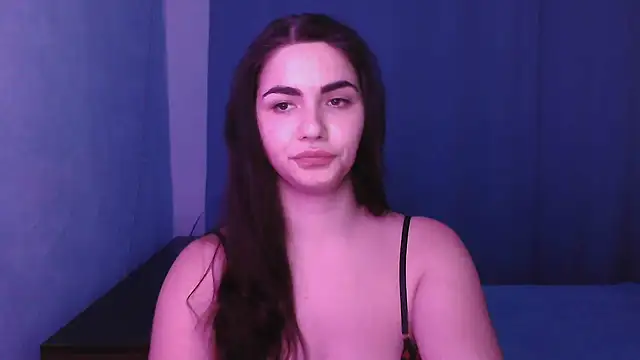 Snapshot of HannahMeid chatting on December 2024 08:03:02 PM HannahMeid online show from December 2024 08:03:02 PM