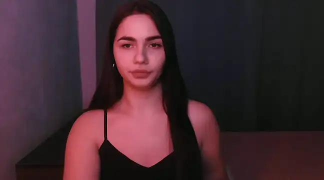 Snapshot of HannahMeid chatting on January 2025 07:38:02 PM HannahMeid online show from January 2025 07:38:02 PM