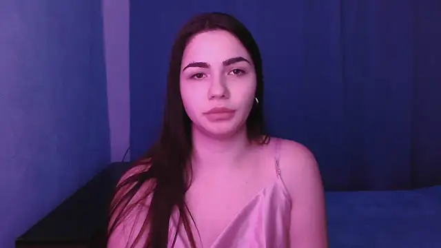 Snapshot of HannahMeid chatting on February 2025 07:38:01 PM HannahMeid online show from February 2025 07:38:01 PM