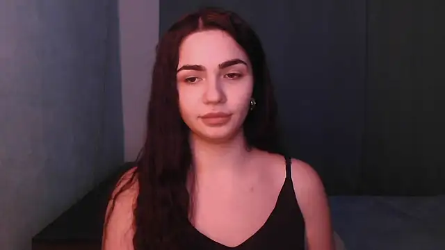 Snapshot of HannahMeid chatting on February 2025 08:24:01 PM HannahMeid online show from February 2025 08:24:01 PM