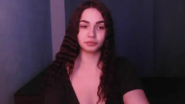 Snapshot of HannahMeid chatting on March 2025 08:21:01 PM HannahMeid online show from March 2025 08:21:01 PM