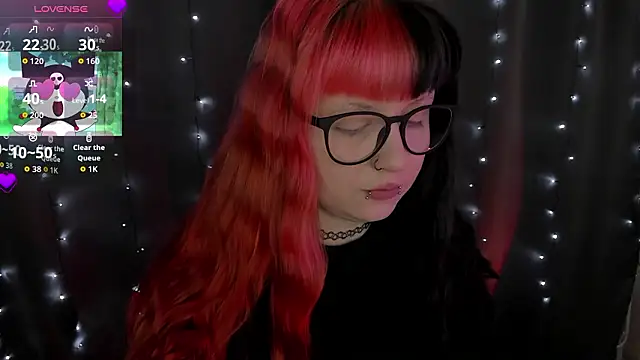 t0riayun0 online show from February 2026 07:40:01 PM