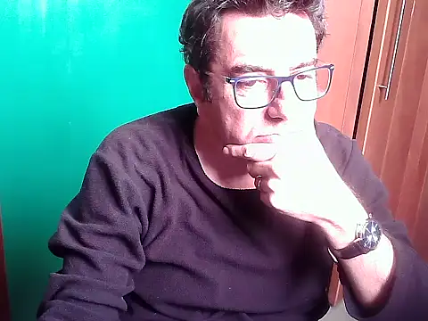 FernandoReuterG online show from October 2025 02:50:01 PM