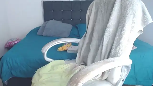 selena yourmilf online show from September 2025 06:02:01 PM