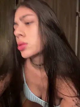 Sarasanders 4 online show from December 2024 01:16:02 AM