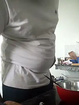 thebrownboi01 online show from February 2026 01:57:02 AM