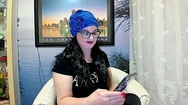 Mature4you44 online show from February 2025 08:48:01 AM