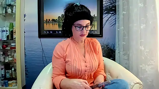 Mature4you44 online show from February 2025 09:10:01 AM