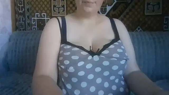 Diana Britt online show from June 2026 06:23:02 AM