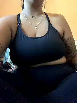 Madsion23 online show from October 2025 08:37:01 AM