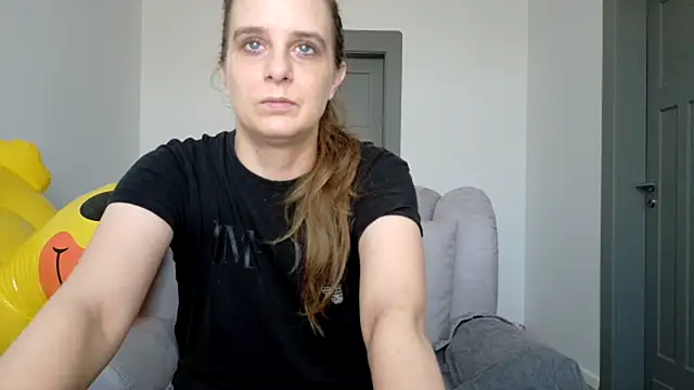 LadyChantale online show from July 2026 06:38:02 AM