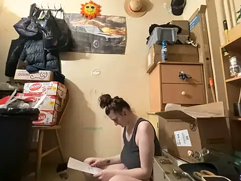 Snowbunnycake 131 online show from May 2026 10:16:02 PM
