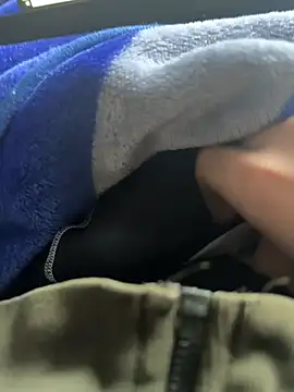 Snapshot of bigdiiiickkk chatting on January 2026 04:33:02 PM bigdiiiickkk online show from January 2026 04:33:02 PM