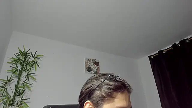 Giordano Russo online show from January 2025 01:16:02 AM