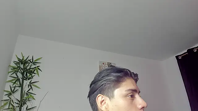 Giordano Russo online show from January 2025 01:39:02 AM