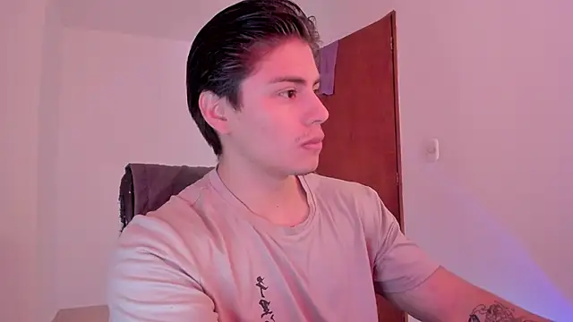 Giordano Russo online show from October 2025 04:15:02 PM