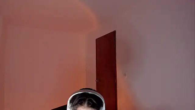 Giordano Russo online show from December 2025 12:16:02 AM