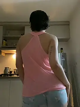  Lunnaa  online show from April 2026 02:28:02 AM