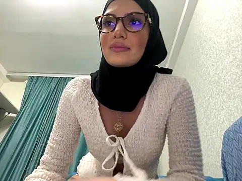 GumusGuray online show from December 2024 02:02:02 AM